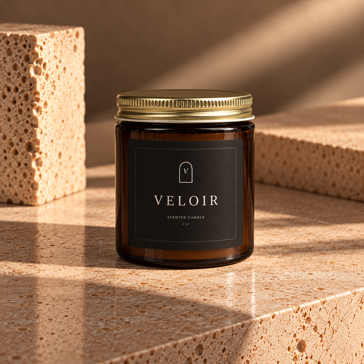 VELOIR Scented Candle – Elegant Home Fragrance